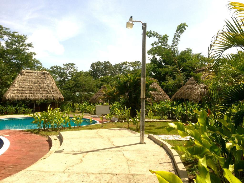 Hotel Villas Magen El Remate Extérieur photo